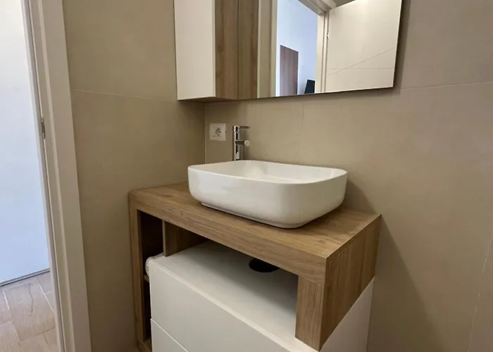 Apartment Eterna